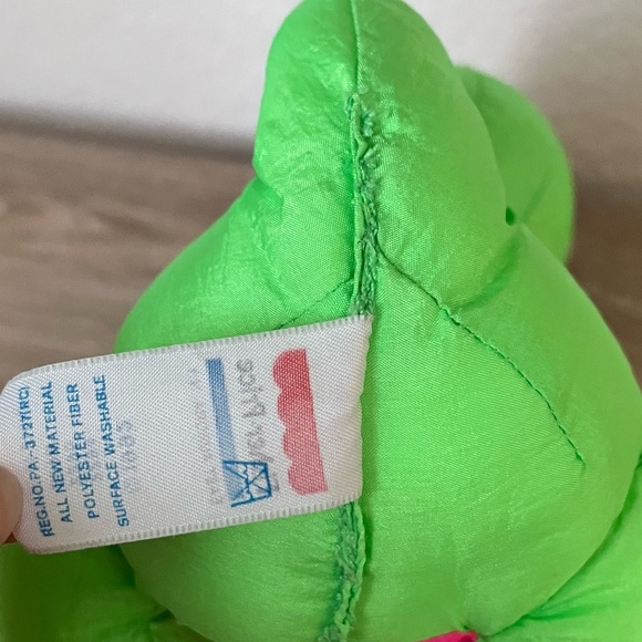 1992 Vintage Fisher Price PUFFALUMP Squeaks Dinosaur Plush 8” - Picture 11 of 11